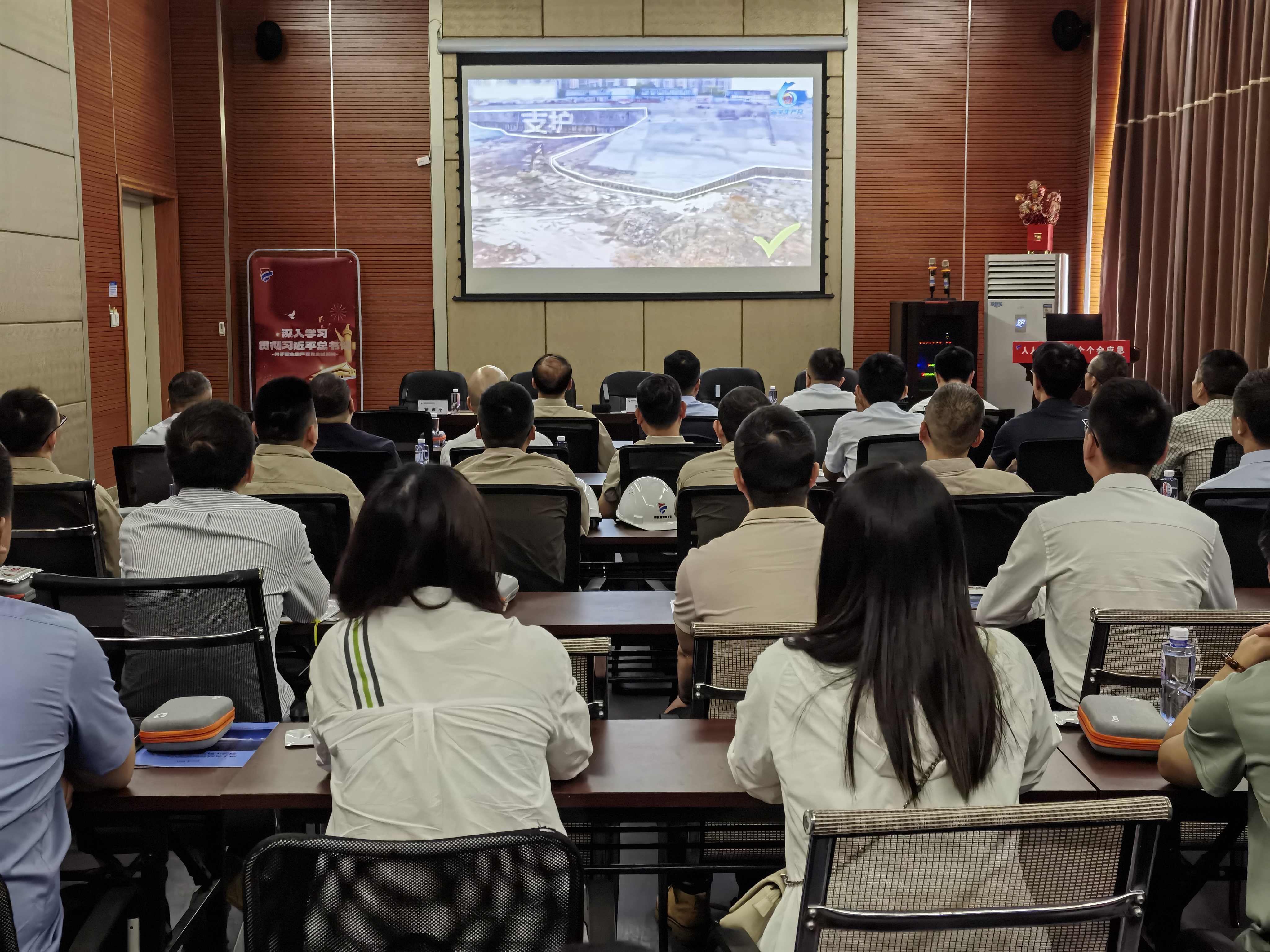 中闽能源启动2025年“安全生产月”活动  筑牢安全防线，护航绿色发展
